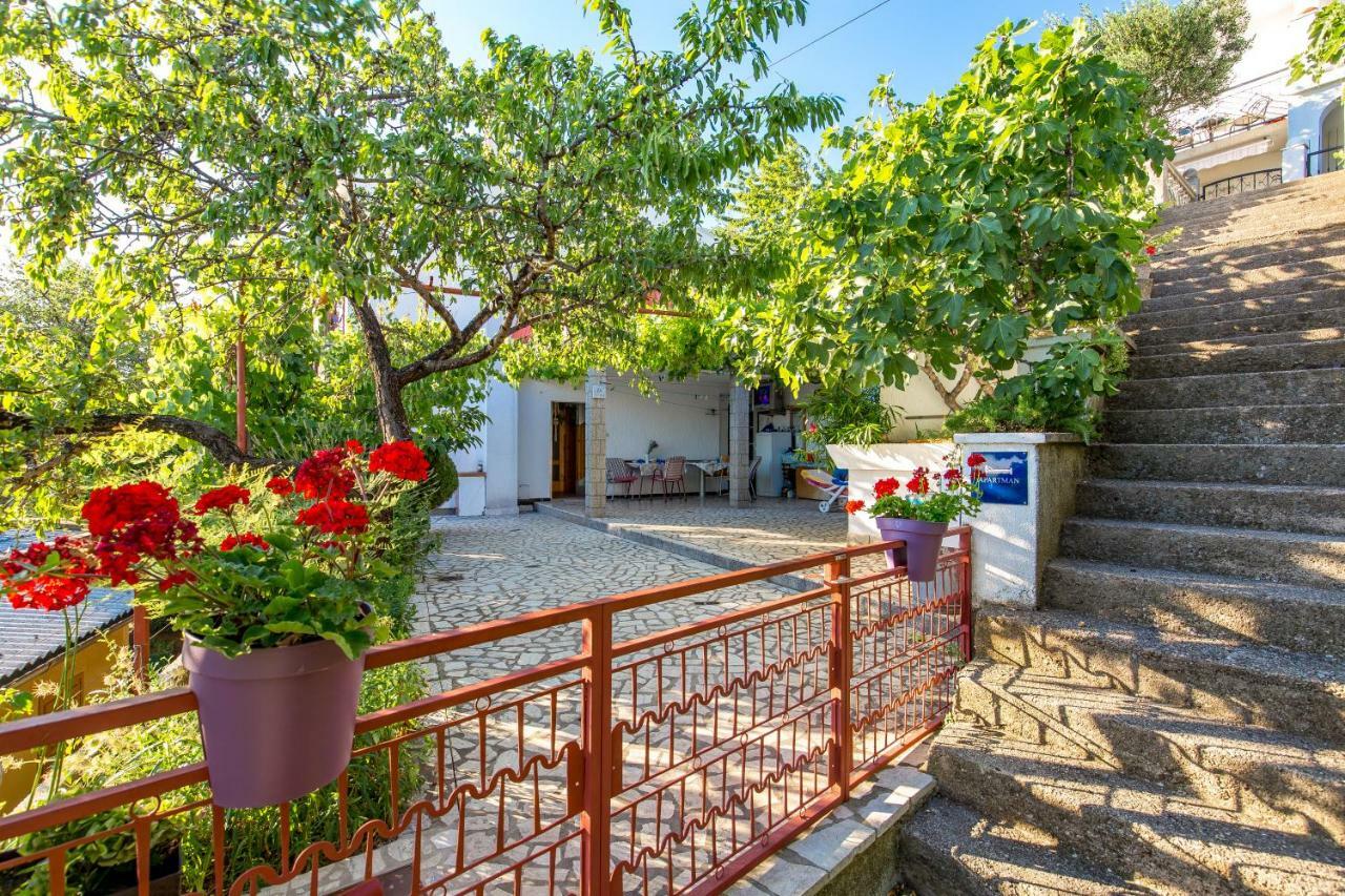 Ruza Appartement Senj  Buitenkant foto